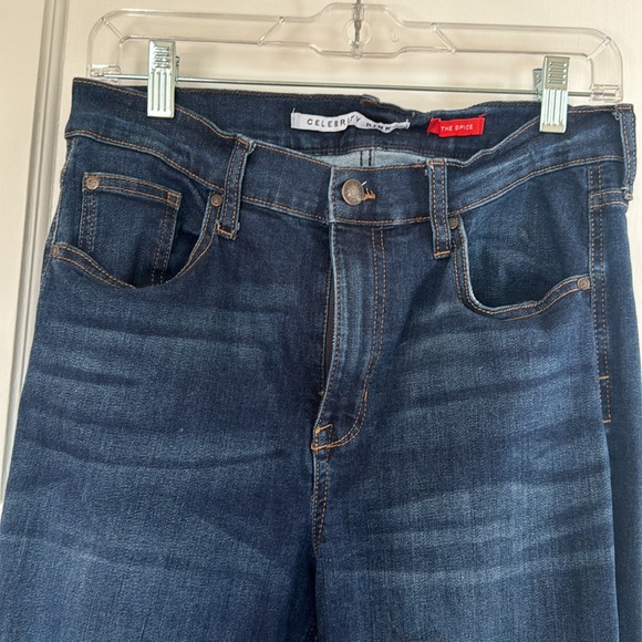 Celebrity Pink - The Spice high-rise distressed jeans w/ raw edge hem - sz 11/30 - Picture 2 of 6